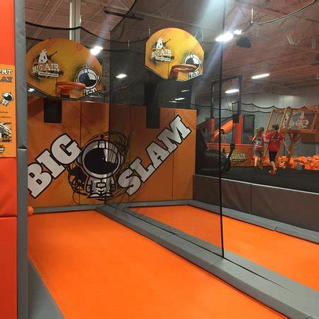 Big air greenville sc - Mar 27, 2018 · Big Air Greenville is anticipating a late Summer 2018 opening, and will be located in at 36 Park Woodruff Drive, Greenville, SC 29607, at the old HH Gregg. Big Air Trampoline Park is currently seeking more franchisees to join the family and bring the unique Big Air experience to communities throughout the United States and beyond.To learn more ... 